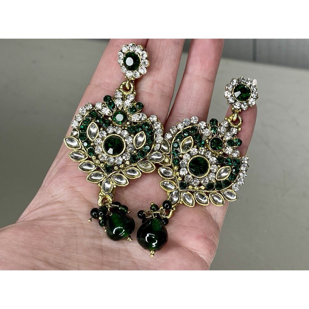Vintage Emerald Green & Gold Costume Sparkly Earrings Bollywood Party Pierced